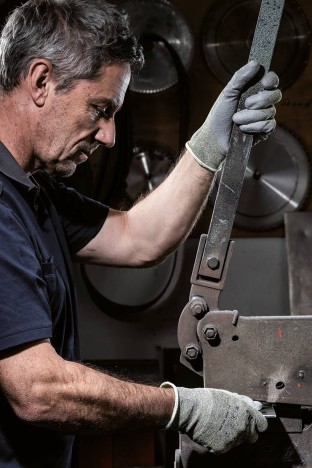 Snijbestendige handschoenen Snijbestendige handschoenen